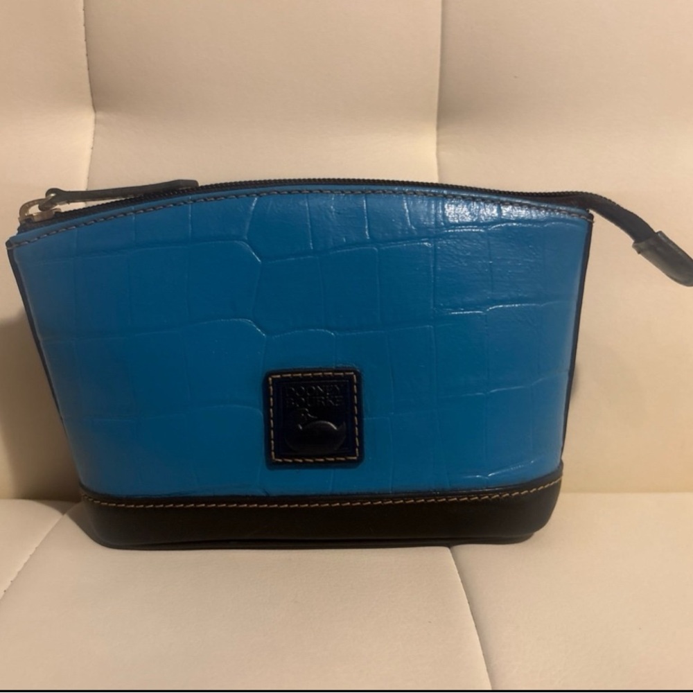 SOLD!        “Dooney & Bourke” Turquoise-Blue & Espresso -Brown “Cosmetic Bag”